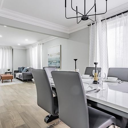 Victoria Park Suite Toronto Exterior photo