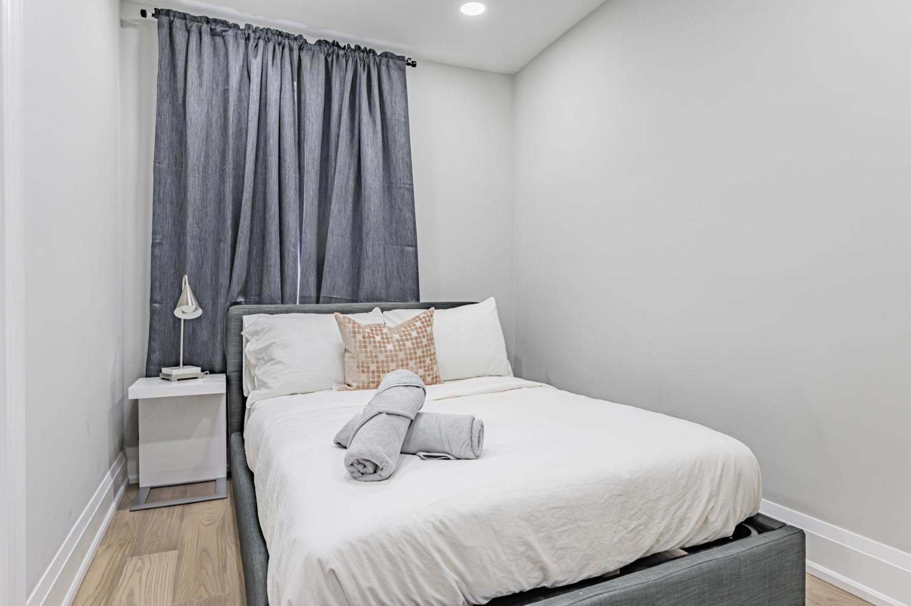 Victoria Park Suite Toronto Exterior photo